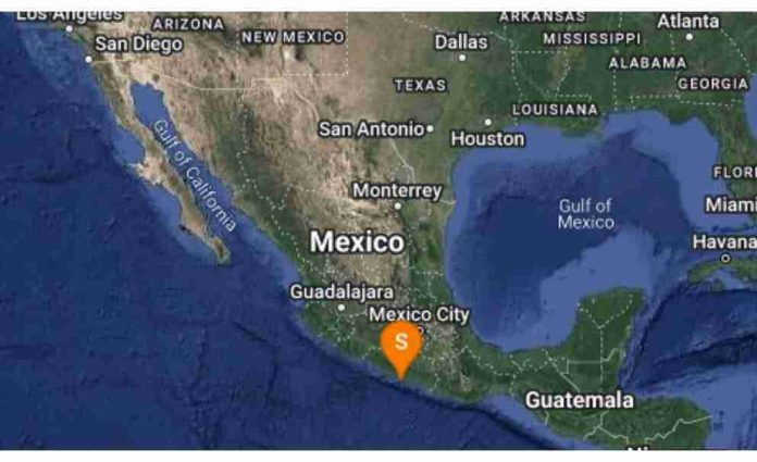 Sismo alerta a Acapulco durante la noche