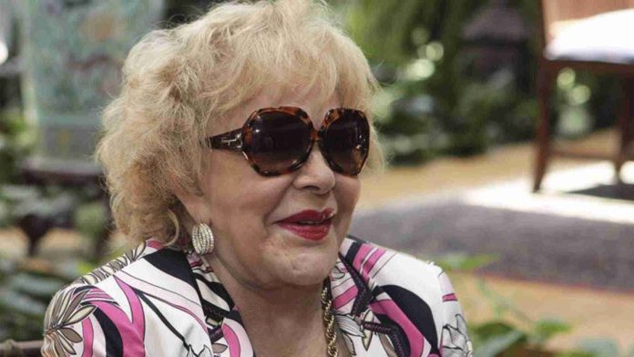 Confirman que Silvia Pinal saldrá mañana del hospital