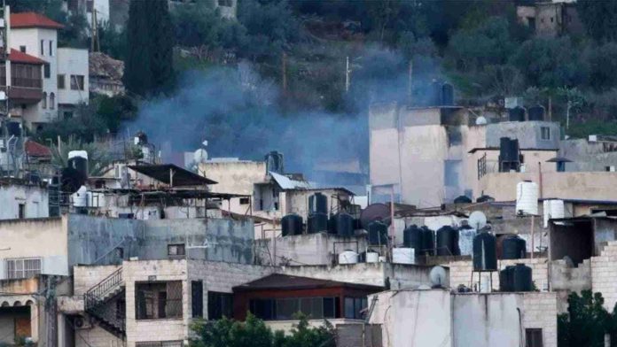 Israel suspende a dos soldados por cantar canciones judías