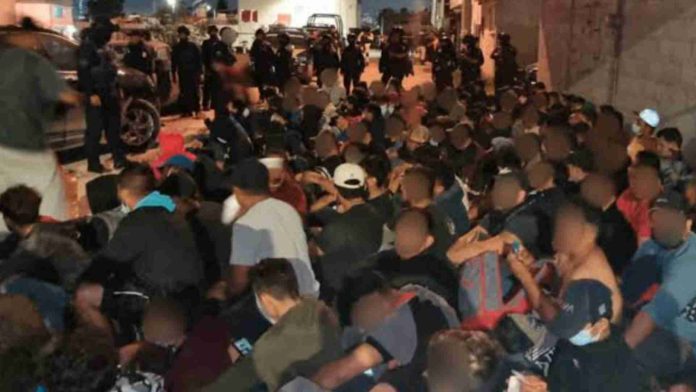 Más de 300 migrantes se refugian en Puebla