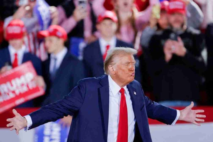 Trump amenaza con imponer aranceles del 10% a importaciones chinas en represalia por el fentanilo