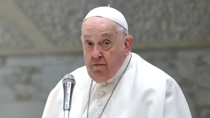 El Papa Francisco sigue estable tras más de tres semanas hospitalizado