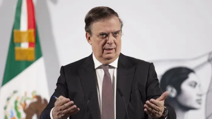 Puntos que negoció Ebrard con EU por arancel del 25% a autos