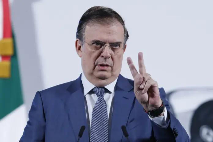 Ebrard va a EE.UU. para parar aranceles de Trump
