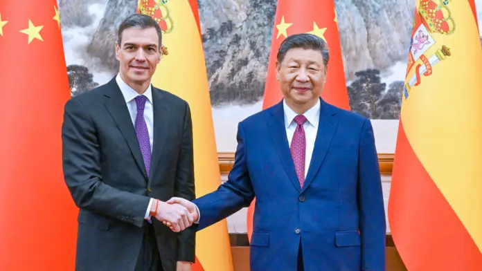 China agradece el acercamiento de España