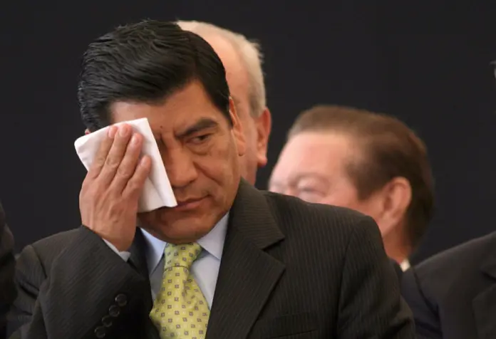 Tribunal retira prisión domiciliaria a Mario Marín y es reingresado al penal de Altiplano