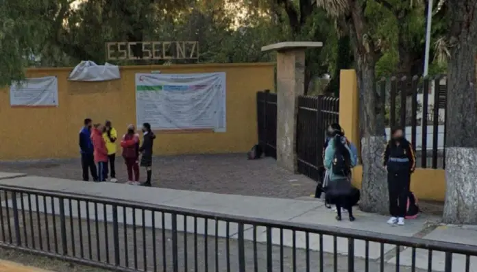 Hallan a estudiante sin vida en secundaria de Pachuca