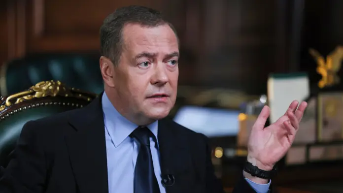 Expresidente de Rusia recuerda que el nazismo fue vencido
