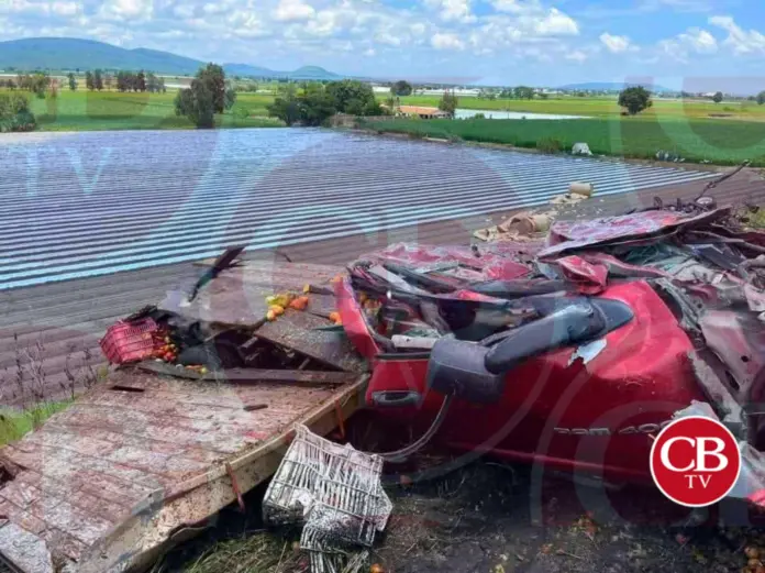 Una persona muerta y cuantiosos daños materiales