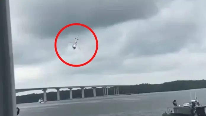 #Video: Helicóptero policial se desploma en Malasia; todos sobrevivieron