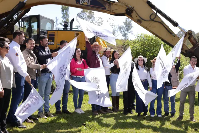Bedolla arranca programa de vivienda de Sheinbaum