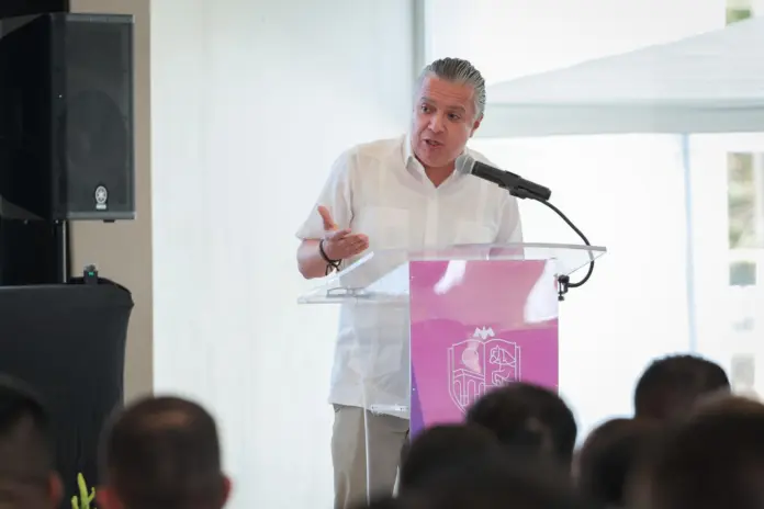 Luis Navarro García se perfila como una de las opciones más sólidas