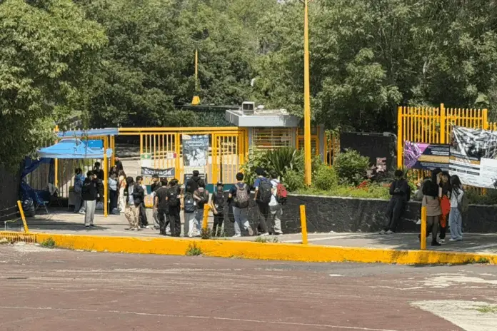 #Video: Agresión con arma blanca deja un estudiante muerto y otro lesionado en el CCH Sur de la UNAM