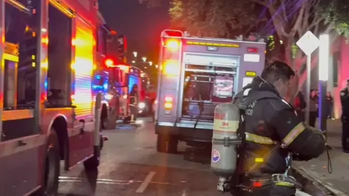 Ocurre incendio en taller de automóviles eléctricos chinos
