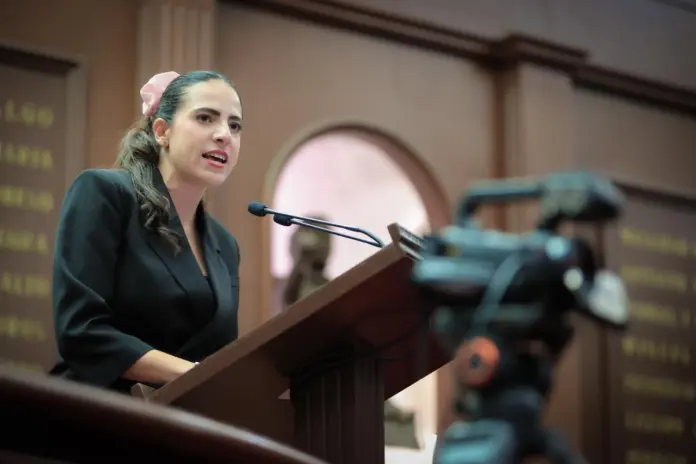 Desde el Poder Legislativo aportaremos lo que el Plan Michoacán por la Paz y la Justicia requiera para lograr la tranquilidad que Michoacán necesita: Presidenta del Congreso
