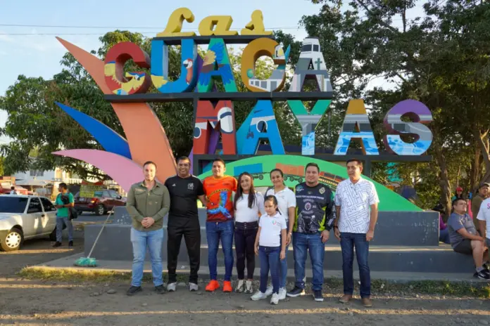 Exitosa Campaña de Limpieza del Gobierno Municipal en el Libramiento de Las Guacamayas