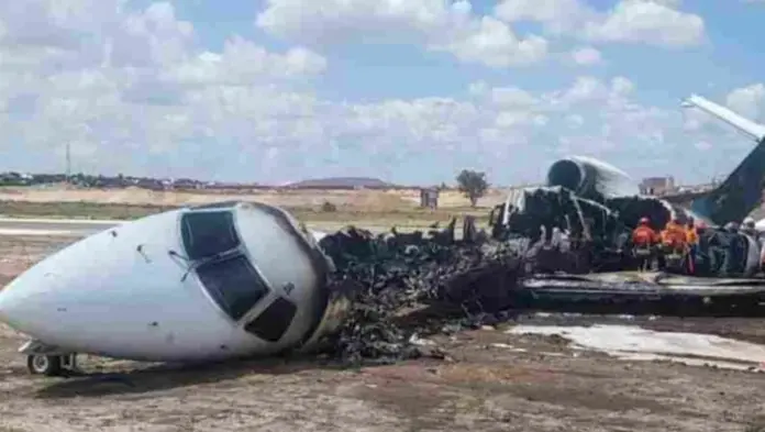 #Video: Graban momento exacto cuando avión se incendia
