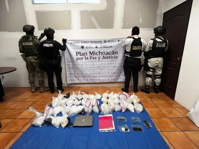 SSP asegura 43 kg de metanfetamina en presunto laboratorio de drogas en Morelia