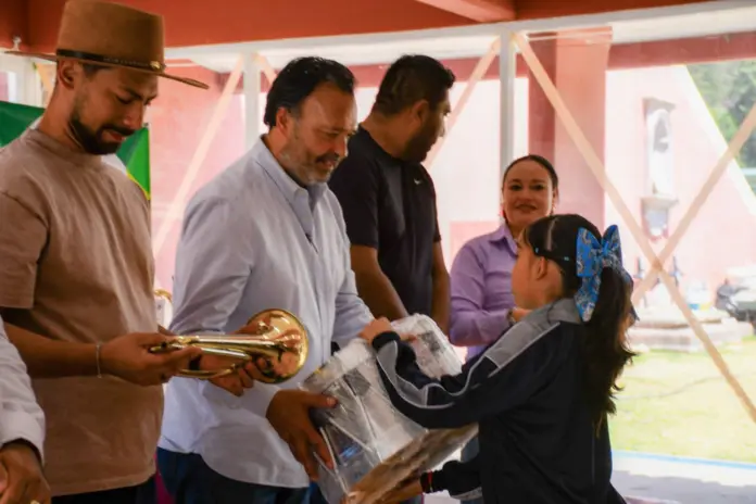 Formar a nuestras niñas y niños con valores es construir un mejor Pátzcuaro: Julio Arreola