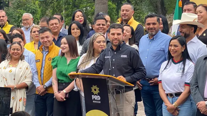 Octavio Ocampo encabeza movimiento por la Grandeza de Michoacán