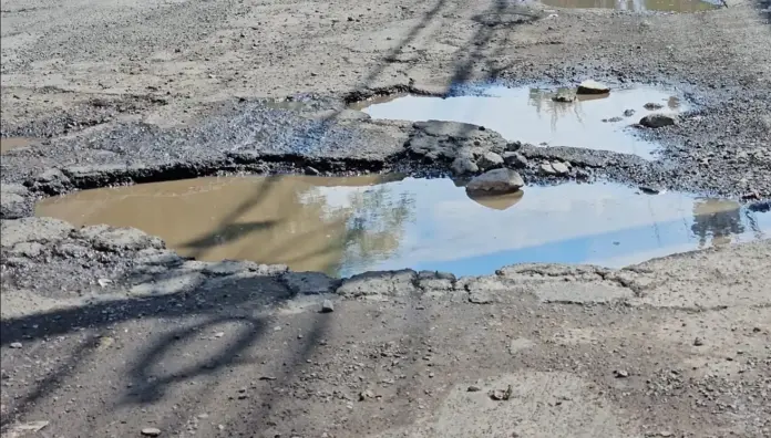 Vialidades dañadas afectan a miles de morelianos durante las lluvias